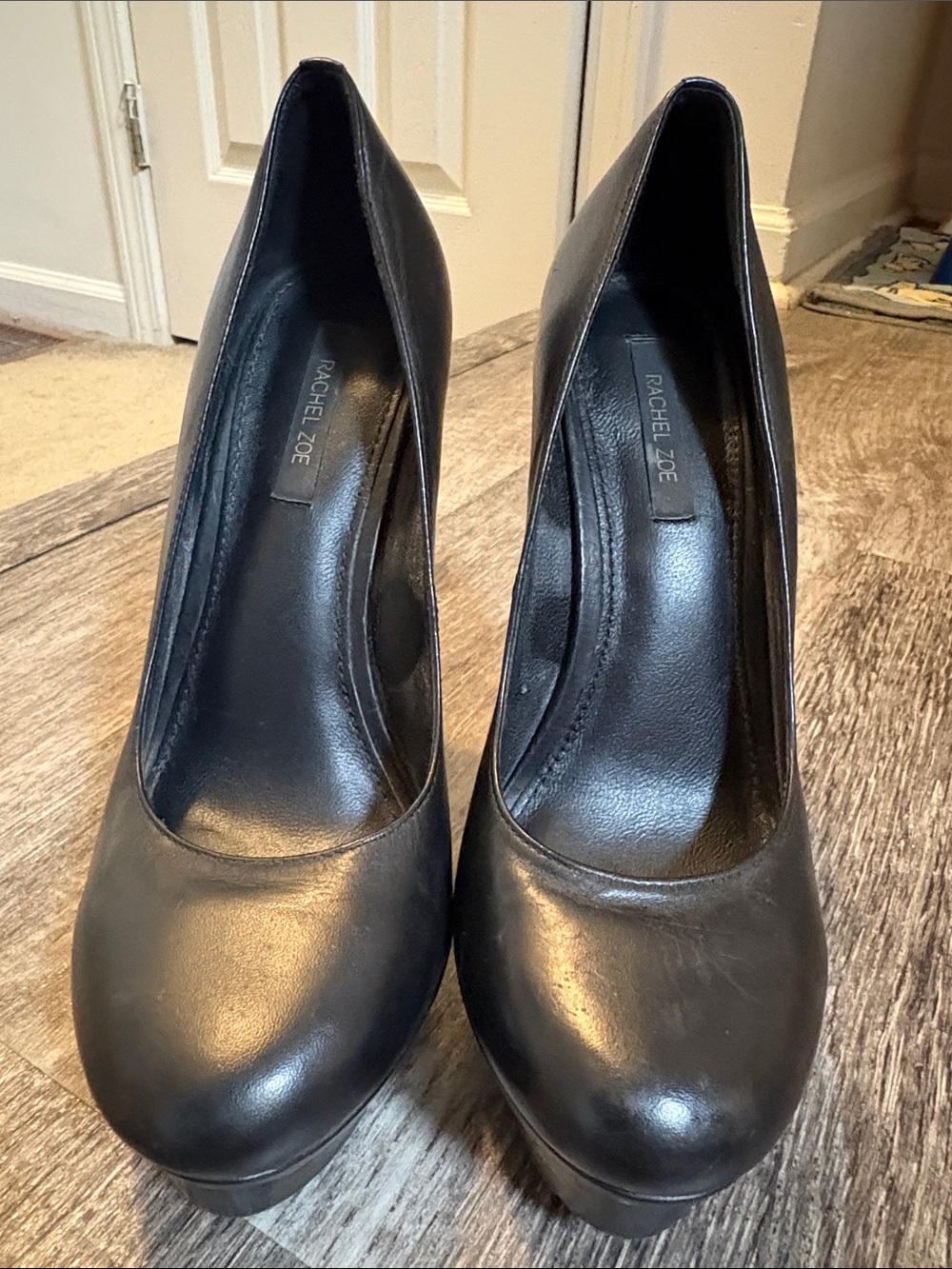 Rachel Zoe Black Leather Round-Toe Pumps with Stacked Heel